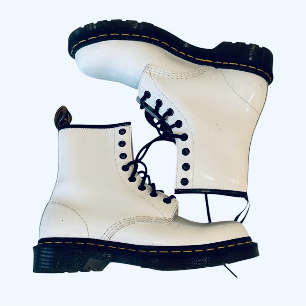 Dr Martens White Leather Combat Moto Boots Lace Up Smooth 8 Docs Smooth